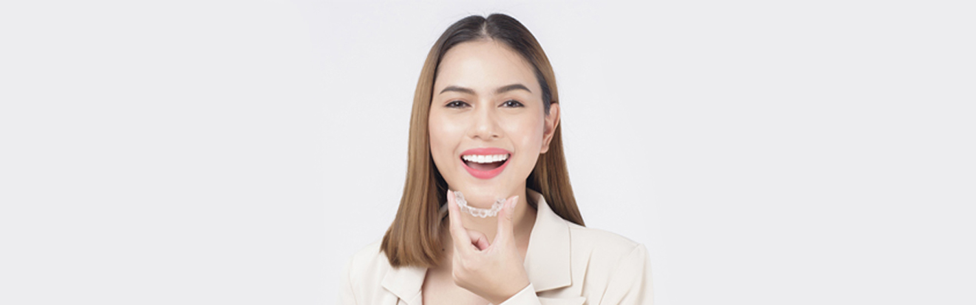 Unveiling the Truth: Is 20 Hours Enough for Invisalign®️?